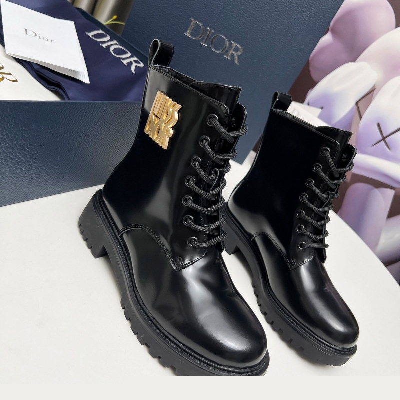 ch**an D*or boots